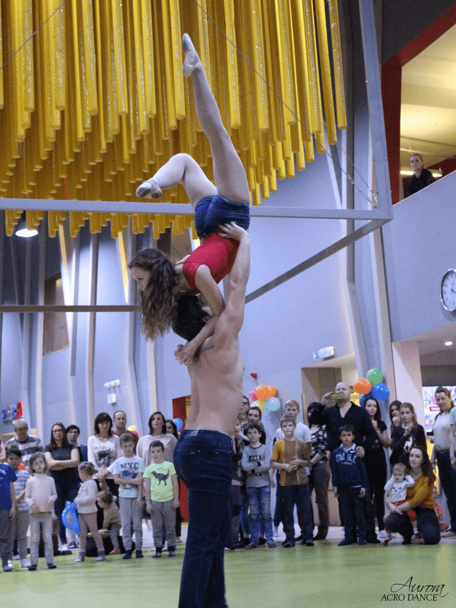 Akrobatické vystoupení